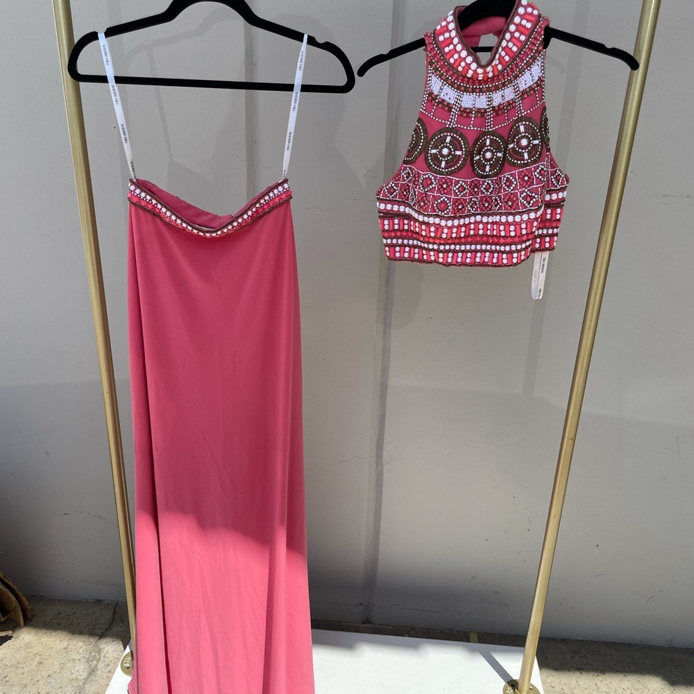 Sherri Hill two piece top and skirt set size 2